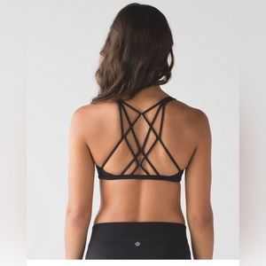 Lululemon Free to Be Zen Bra | Size 6 | Black